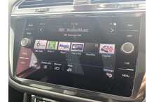 17/67 Volkswagen Tiguan R-Line 2.0 TDI 4Motion DSG