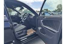 24/24 Volkswagen Tiguan TSI R-Line Edition