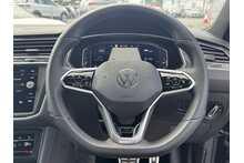 24/24 Volkswagen Tiguan TSI R-Line Edition