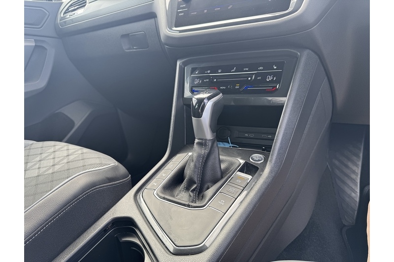 Volkswagen 1.5 TSI R-Line Edition SUV 5dr Petrol DSG Euro 6 (s/s) (150 ps)