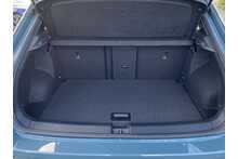 23/23 Volkswagen T-Roc 1.5 TSI R-Line