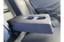 23/23 Volkswagen T-Roc 1.5 TSI R-Line