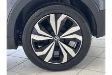23/73 Volkswagen T-Cross 1.0 TSI Black Edition DSG 110 ps