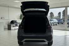 23/73 Volkswagen T-Cross 1.0 TSI Black Edition DSG 110 ps
