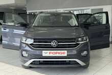 23/73 Volkswagen T-Cross 1.0 TSI Black Edition DSG 110 ps