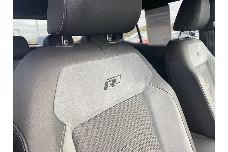 Volkswagen 1.0 TSI R-Line SUV 5dr Petrol DSG Euro 6 (s/s) (110 ps)