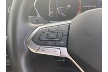 22/72 Volkswagen T-Cross 1.0 TSI R-Line DSG 110 ps