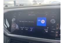 22/72 Volkswagen T-Cross 1.0 TSI R-Line DSG 110 ps