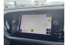 22/72 Volkswagen T-Cross 1.0 TSI R-Line DSG 110 ps