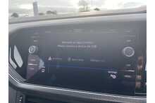 22/72 Volkswagen T-Cross 1.0 TSI R-Line DSG 110 ps