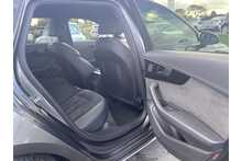 21/21 Audi A4 Avant 2.0 Black Edition Diesel S Tronic 163 ps