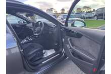21/21 Audi A4 Avant 2.0 Black Edition Diesel S Tronic 163 ps