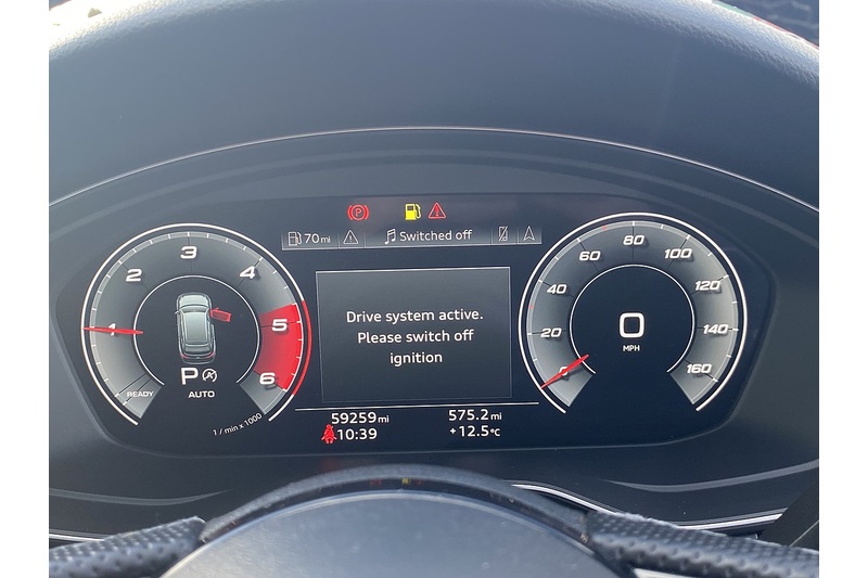 Audi 2.0 TDI 35 Black Edition Estate 5dr Diesel S Tronic Euro 6 (s/s) (163 ps)