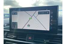 21/21 Audi A4 Avant 2.0 Black Edition Diesel S Tronic 163 ps