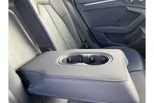 21/21 Audi A3 TFSI 35 S line S Tronic 150 ps