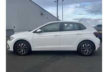 21/71 Volkswagen Polo 1.0 TSI Life Manual 95 ps