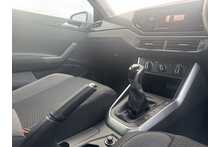 21/71 Volkswagen Polo 1.0 TSI Life Manual 95 ps