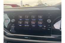 21/71 Volkswagen Polo 1.0 TSI Life Manual 95 ps