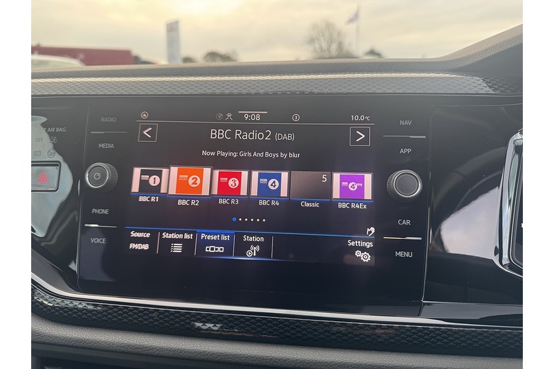 Volkswagen 1.0 TSI Life Hatchback 5dr Petrol Manual Euro 6 (s/s) (95 ps)