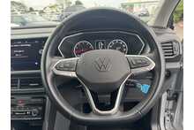 21/21 Volkswagen T-Cross TSI SEL 1.0 DSG 110 ps