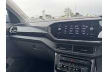 21/21 Volkswagen T-Cross TSI SEL 1.0 DSG 110 ps