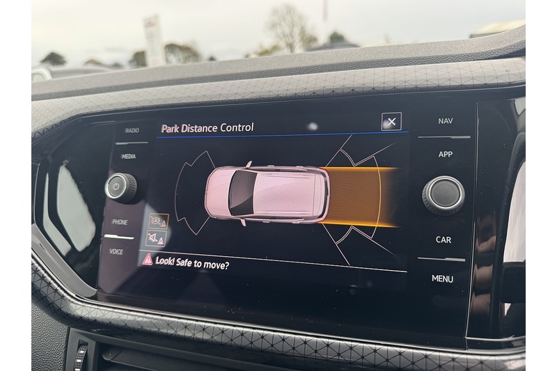 Volkswagen 1.0 TSI SEL SUV 5dr Petrol DSG Euro 6 (s/s) (110 ps)