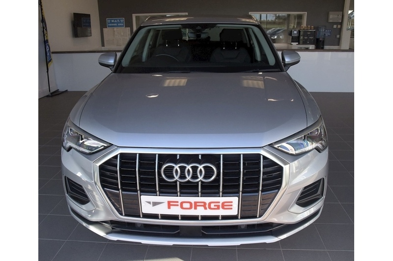 Audi 2.0 TDI 35 Sport SUV 5dr Diesel S Tronic Euro 6 (s/s) (150 ps)