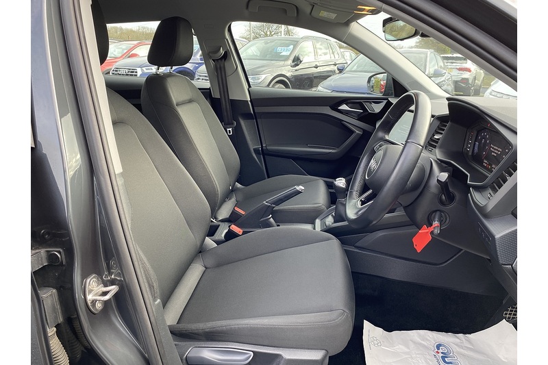 Audi TFSI Technik Hatchback 1.0 Manual Petrol