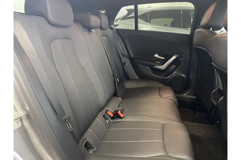 Mercedes-Benz 1.3 CLA180h MHEV Sport (Executive) Shooting Brake 5dr Petrol Hybrid 7G-DCT Euro 6 (s/s) (150 ps)