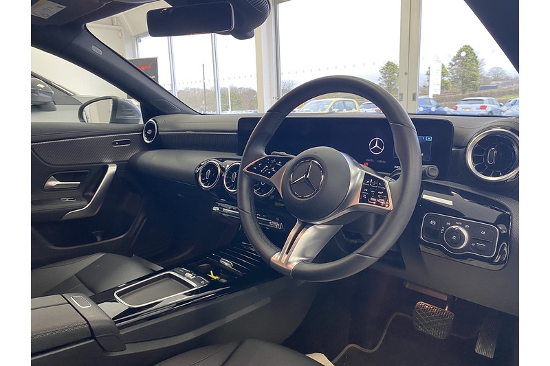 Mercedes-Benz 1.3 CLA180h MHEV Sport (Executive) Shooting Brake 5dr Petrol Hybrid 7G-DCT Euro 6 (s/s) (150 ps)