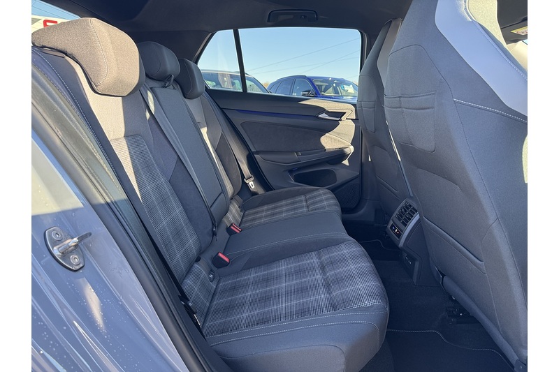 Volkswagen 2.0 TDI GTD Hatchback 5dr Diesel DSG Euro 6 (s/s) (200 ps)