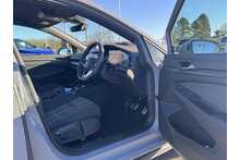 23/73 Volkswagen Golf 2.0 TDI GTD DSG 200 PS