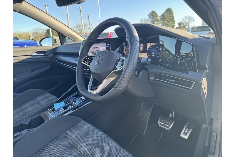 Volkswagen 2.0 TDI GTD Hatchback 5dr Diesel DSG Euro 6 (s/s) (200 ps)