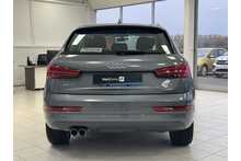 17/17 Audi Q3 TDI Sport