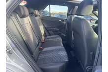 25/75 Volkswagen T-Roc TSI Black Edition Plus DSG 150 PS