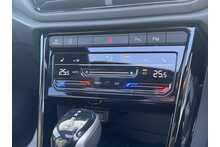 25/75 Volkswagen T-Roc TSI Black Edition Plus DSG 150 PS