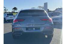 22/72 Mercedes-Benz CLA220d AMG Line Shooting Brake Diesel DCT 190 ps