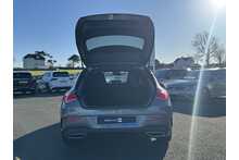 22/72 Mercedes-Benz CLA220d AMG Line Shooting Brake Diesel DCT 190 ps