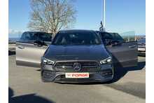 22/72 Mercedes-Benz CLA220d AMG Line Shooting Brake Diesel DCT 190 ps