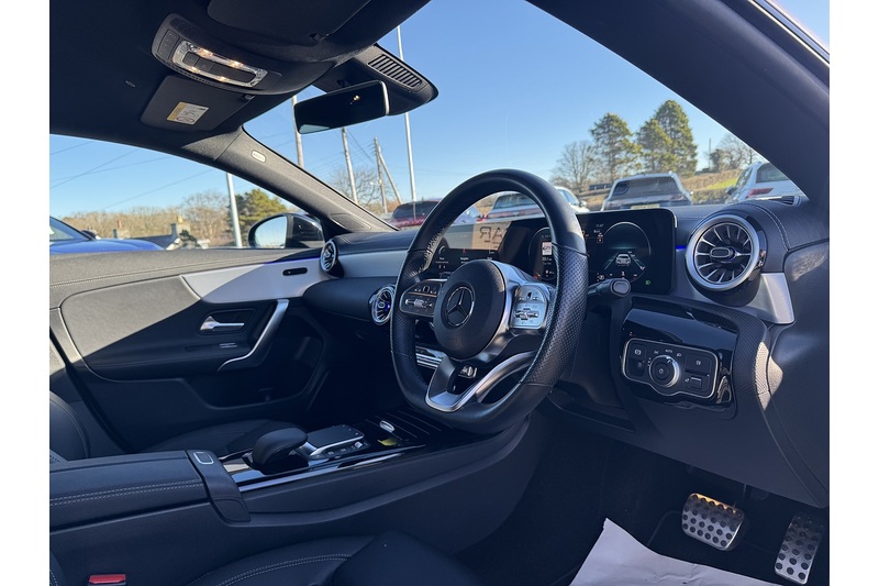Mercedes-Benz 2.0 CLA220d AMG Line (Premium) Shooting Brake 5dr Diesel 8G-DCT Euro 6 (s/s) (190 ps)