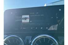 22/72 Mercedes-Benz CLA220d AMG Line Shooting Brake Diesel DCT 190 ps