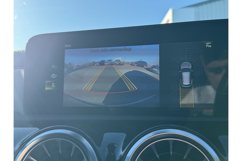 Mercedes-Benz 2.0 CLA220d AMG Line (Premium) Shooting Brake 5dr Diesel 8G-DCT Euro 6 (s/s) (190 ps)