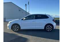 25/74 Volkswagen Polo 1.0 TSI Match Hatchback