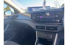 25/74 Volkswagen Polo 1.0 TSI Match Hatchback