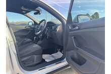 24/74 Volkswagen T-Cross TSI R-Line DSG 115PS
