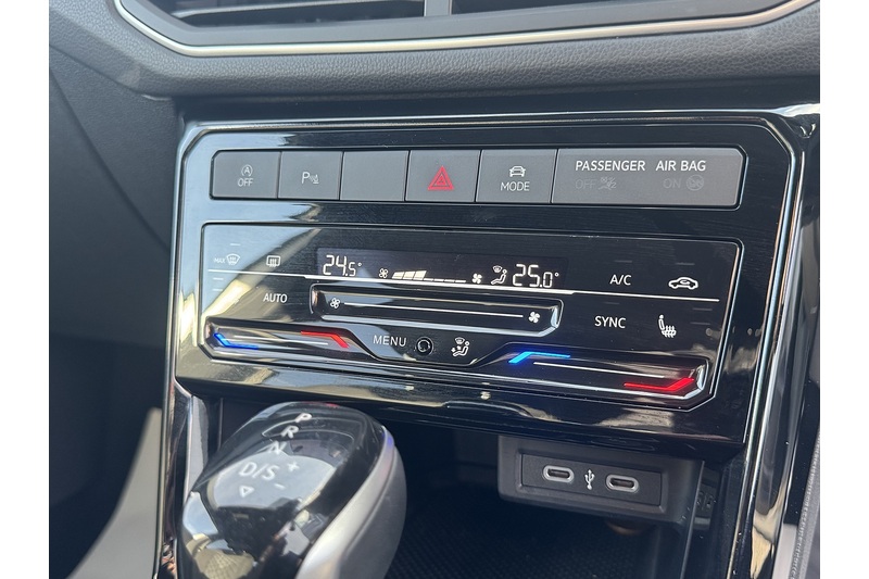 Volkswagen TSI R-Line DSG 115PS