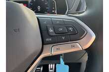 24/74 Volkswagen T-Cross TSI R-Line DSG 115PS