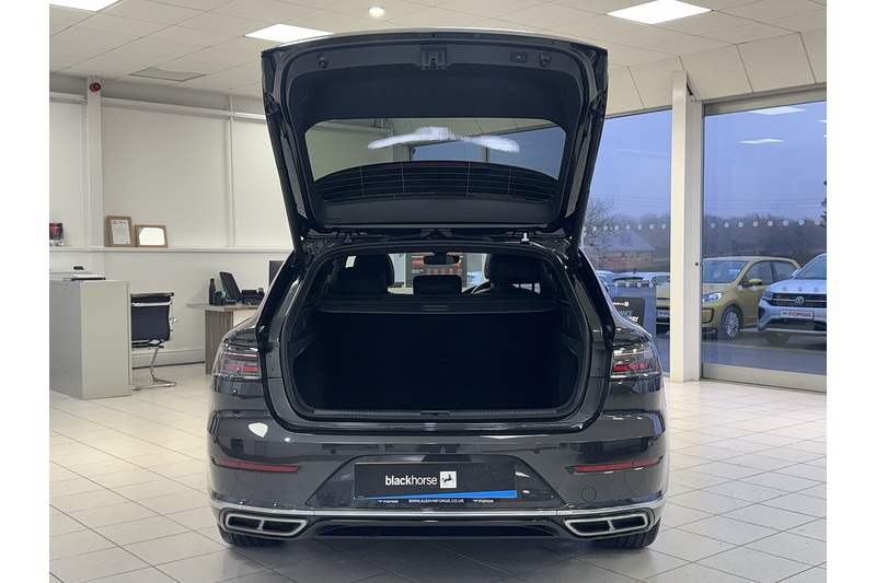 Volkswagen 2.0 TSI R-Line Shooting Brake 5dr Petrol DSG Euro 6 (s/s) (190 ps)