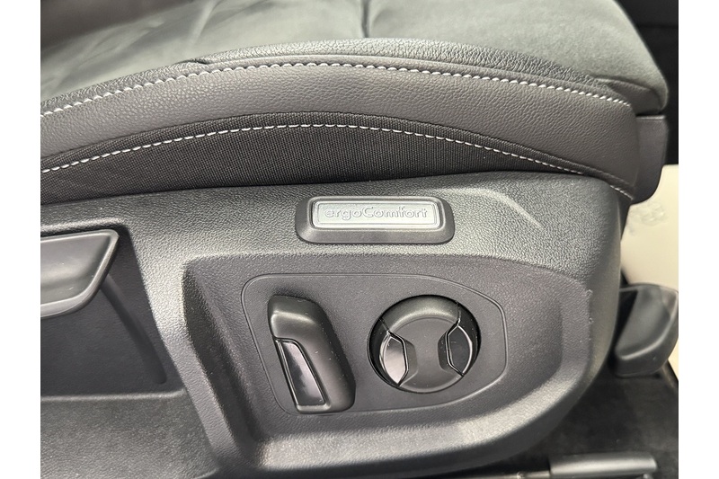 Volkswagen 2.0 TSI R-Line Shooting Brake 5dr Petrol DSG Euro 6 (s/s) (190 ps)