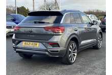 21/21 Volkswagen T-Roc 1.5 TSI GPF EVO R-Line DSG 150 ps
